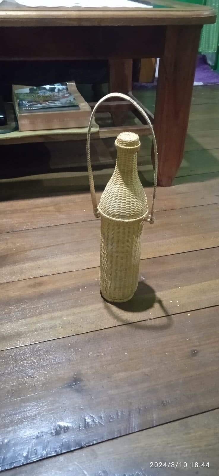 Bamboo bottle carrier with woven strap