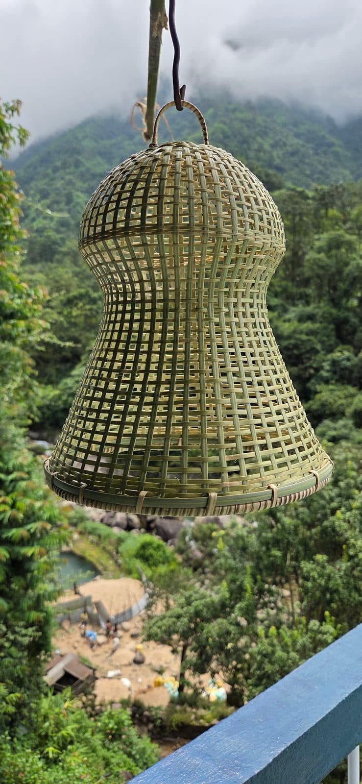 Bamboo pendant shade with flared lower rim