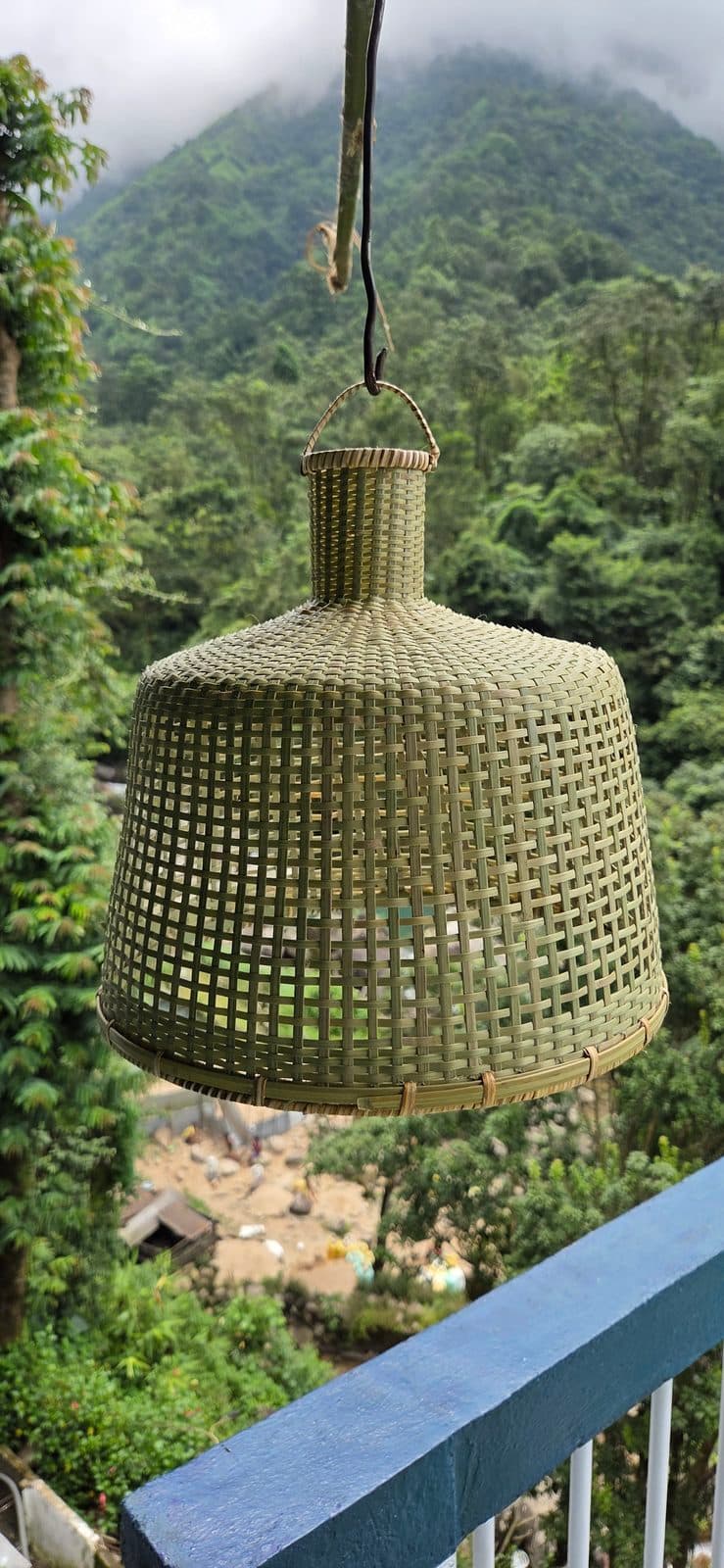 Wide bell bamboo lampshade in green bamboo